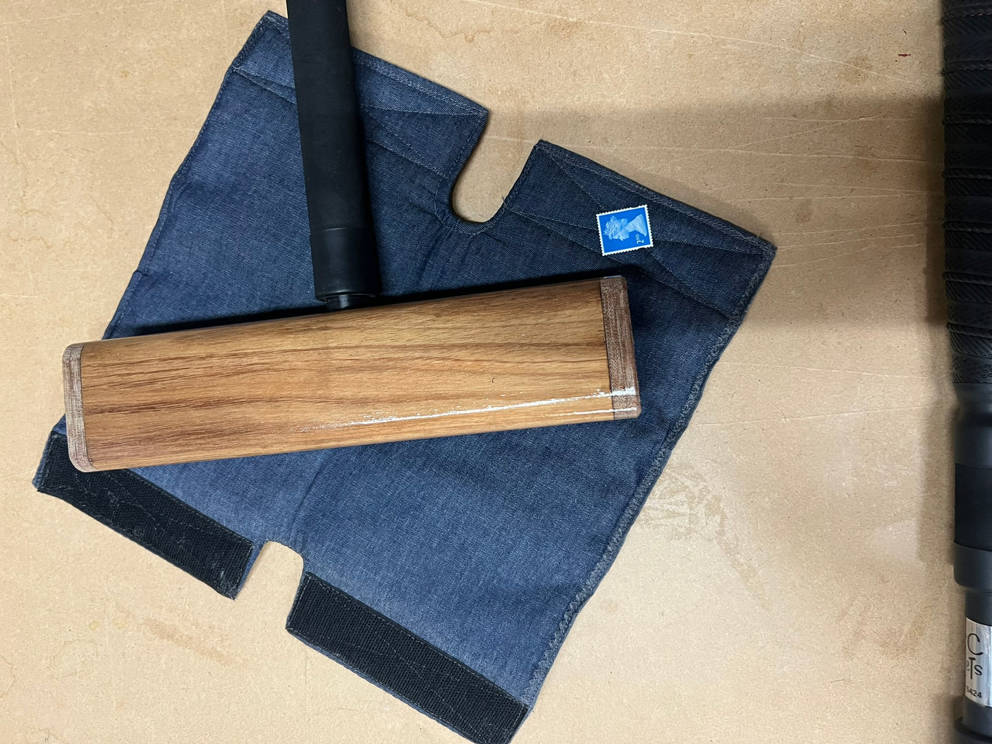 Club Croquet Mallet - Robust Aluminum Shaft, 10 inch Hardwood Head (Blackwood)