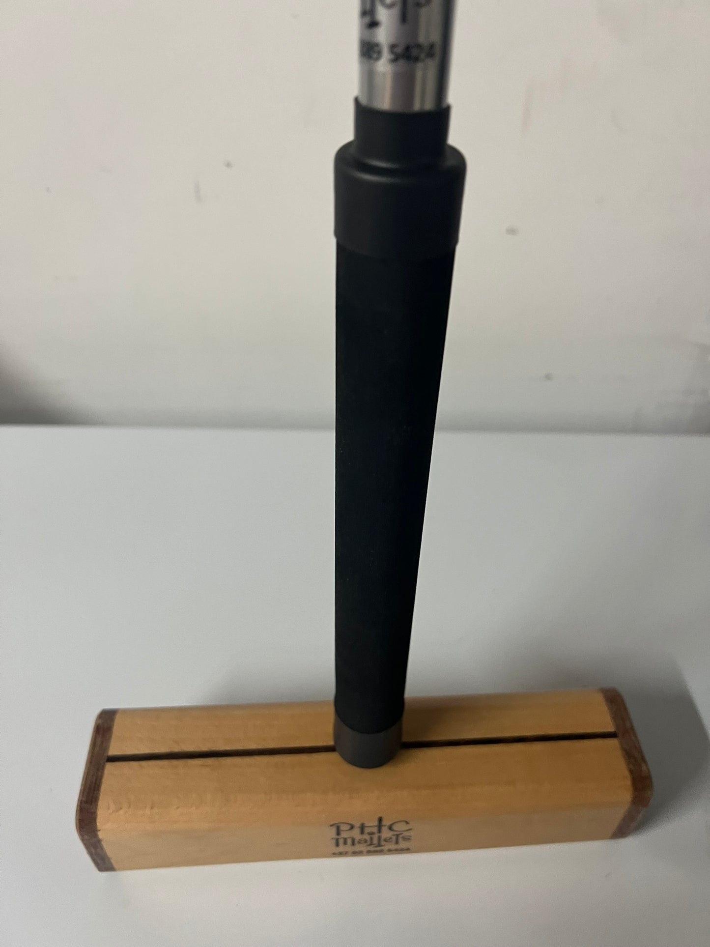 Club Croquet Mallet - Robust Aluminum Shaft, 10.5 inch Hardwood Head (Beech)